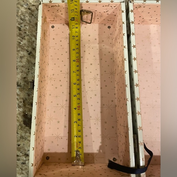 Vintage 1950’s Doll Steamer Trunk Wardrobe - Picture 9 of 10